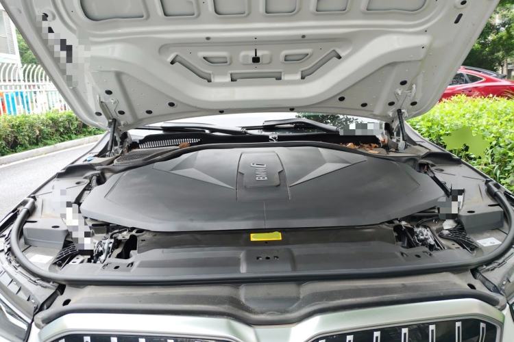 Used BMW i5 2024 eDrive 35L M Sport Package Engine Bay
