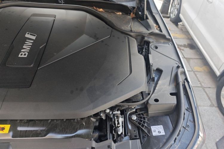 Used BMW i5 2024 eDrive 35L M Sport Package Engine Bay Left