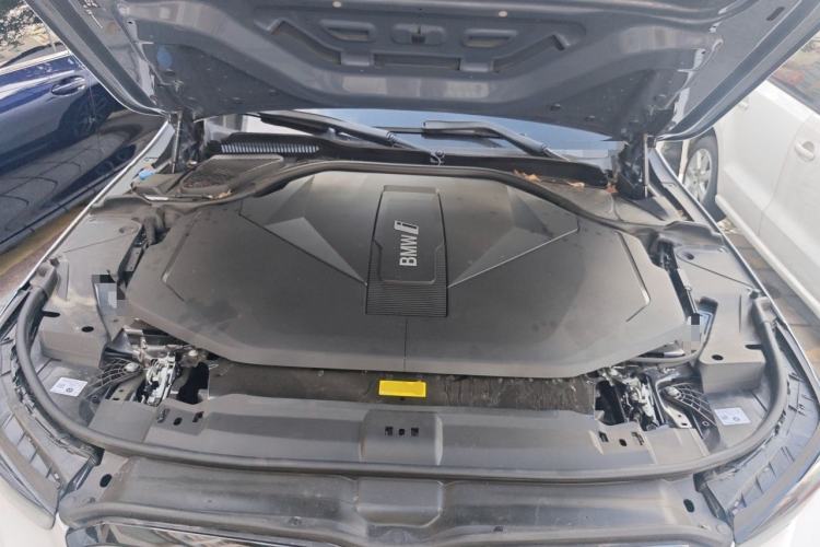 Used BMW i5 2024 eDrive 35L M Sport Package Engine Bay
