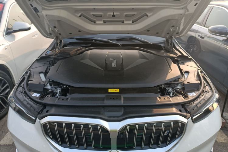 Used BMW i5 2024 eDrive 35L Prestige Luxury Package Engine Bay