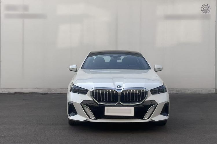 Used BMW i5 2024 eDrive 35L M Sport Package Engine Bay