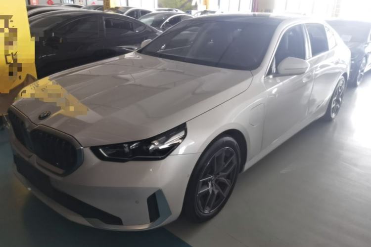 BMW i5 2024 eDrive 35L Prestige Luxury Package