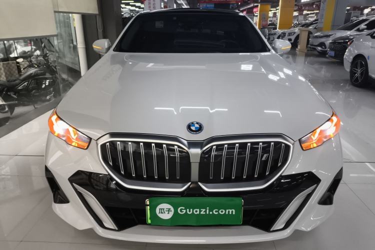 Used BMW i5 2024 eDrive 35L Luxury Model with M Sport Package Front