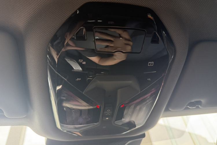 Used BMW i5 2024 eDrive 35L Luxury Model with M Sport Package Interior 6