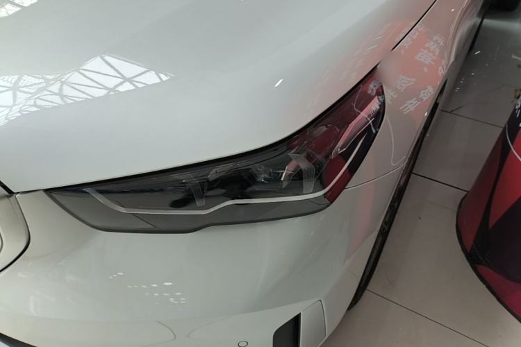 Used BMW i5 2024 eDrive 35L Luxury Package Left Front Headlight