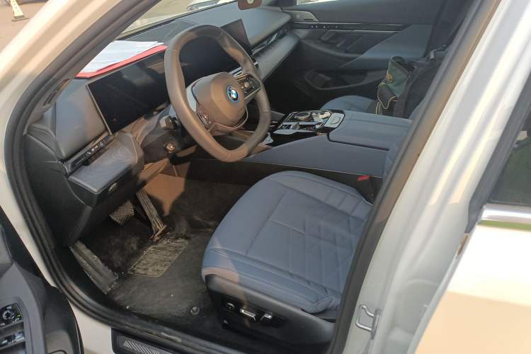 Used BMW i5 2024 eDrive 35L Prestige Luxury Package Left Front Seat