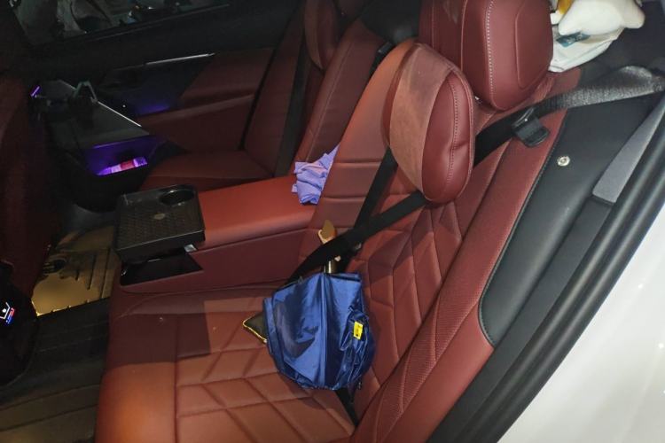 Used BMW i5 2024 eDrive 35L Luxury Package Left Rear Seat