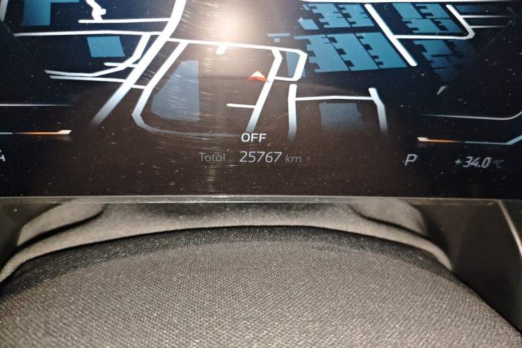 Used BMW i5 2024 eDrive 35L Luxury Package Odometer Close Up