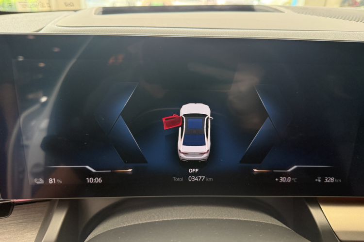 Used BMW i5 2024 eDrive 35L Luxury Model with M Sport Package Odometer Close Up