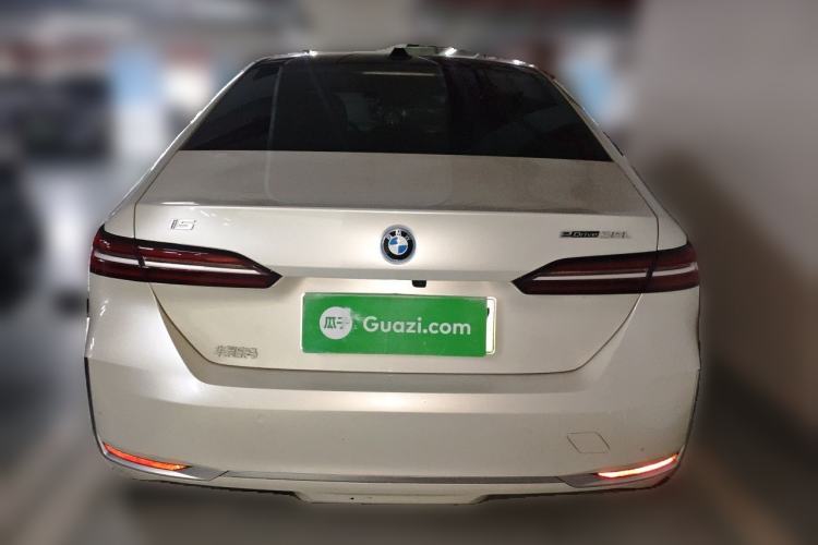 Used BMW i5 2024 eDrive 35L Luxury Package Rear