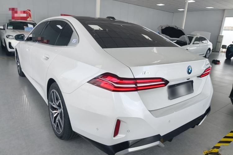 Used BMW i5 2024 eDrive 35L M Sport Package Rear Left 45 Deg