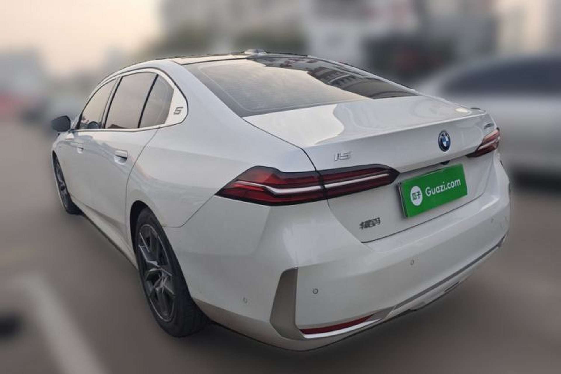 Used BMW i5 2024 eDrive 35L Luxury Package Rear Left 45 Deg