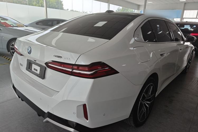 Used BMW i5 2024 eDrive 35L Luxury Model with M Sport Package Rear Right 45 Deg