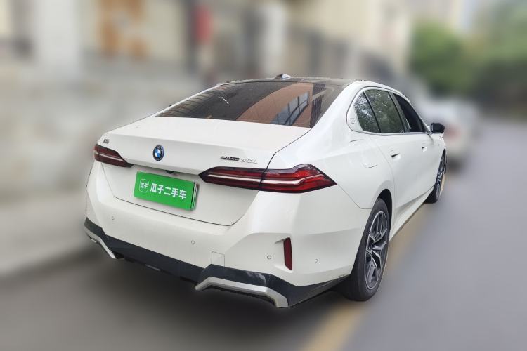 Used BMW i5 2024 eDrive 35L Luxury Model with M Sport Package Rear Right 45 Deg