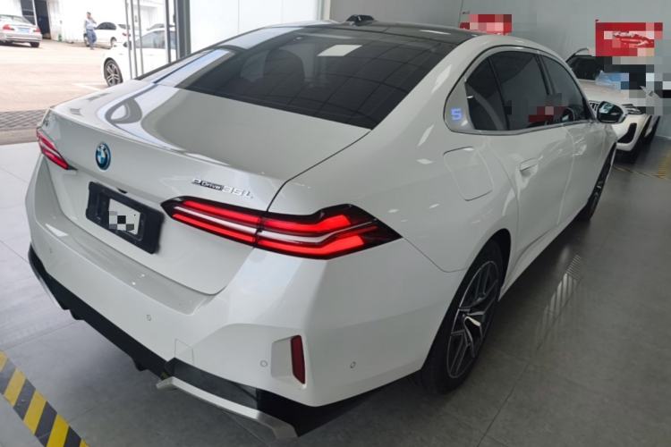 Used BMW i5 2024 eDrive 35L M Sport Package Rear Right 45 Deg