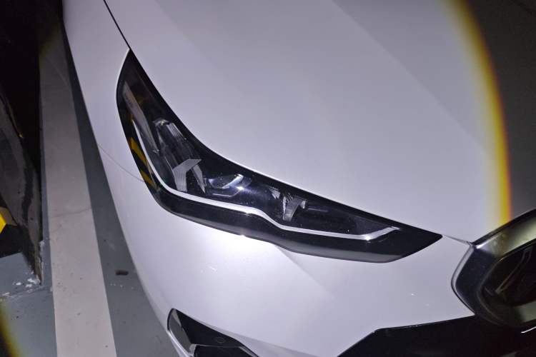 Used BMW i5 2024 eDrive 35L M Sport Package Right Front Headlight