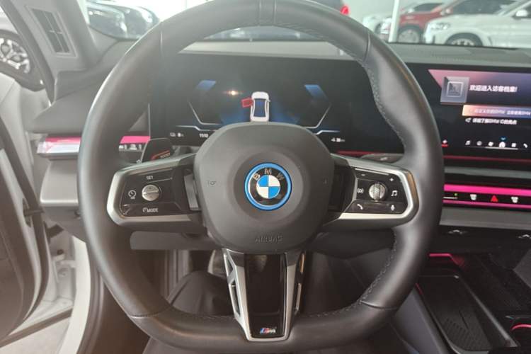 Used BMW i5 2024 eDrive 35L Luxury Model with M Sport Package Steering Wheel