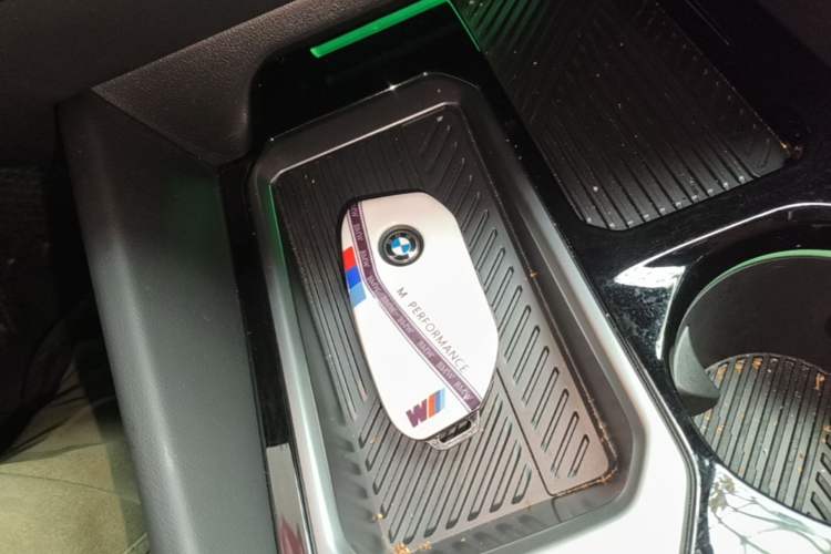 Used BMW i5 2024 eDrive 35L Luxury Package Vehicle Key