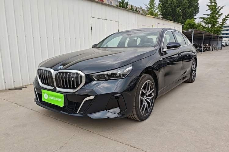 Used BMW i5 2025 eDrive 35L M Sport Package Guazi used car, China used car export, Used car for sale, Used  cars, Cheapest cars for sale