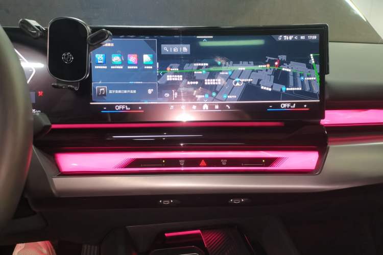 Used BMW i5 2025 eDrive 40L M Sport Package Audio And AC Panel