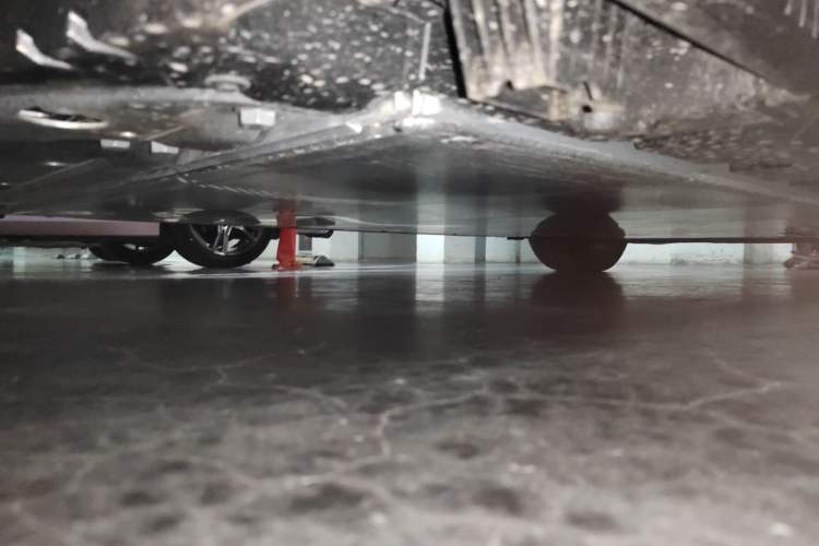 Used BMW i5 2025 eDrive 35L M Sport Package Chassis Front Left