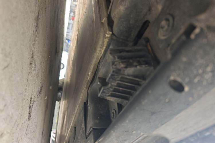 Used BMW i5 2025 eDrive 35L M Sport Package Chassis Front Left