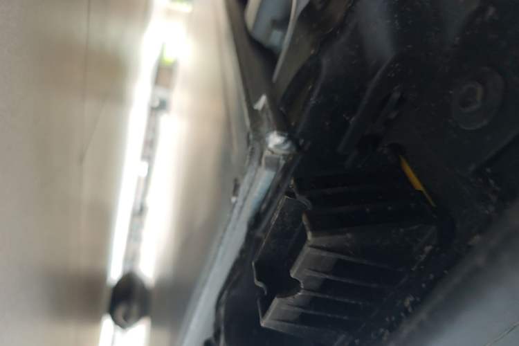 Used BMW i5 2025 eDrive 40L M Sport Package Chassis Front Left