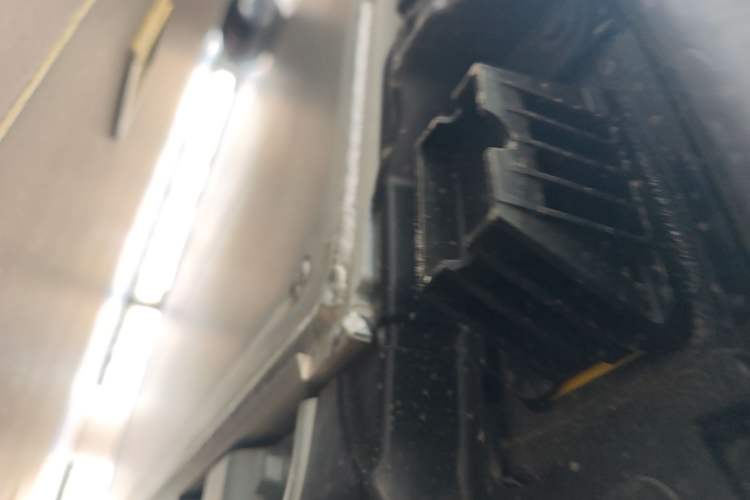 Used BMW i5 2025 eDrive 40L M Sport Package Chassis Front Right