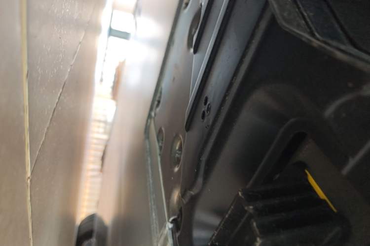 Used BMW i5 2025 eDrive 40L M Sport Package Chassis Rear Right