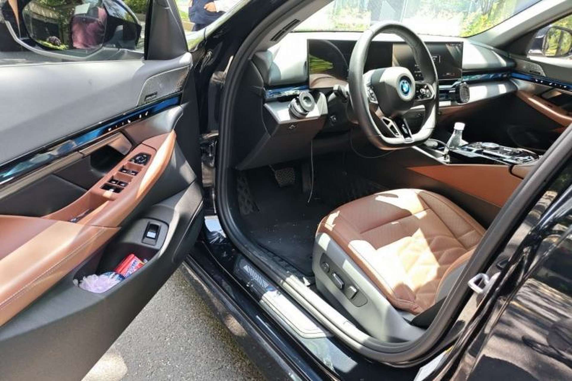 Used BMW i5 2025 eDrive 40L M Sport Package Driver Seat