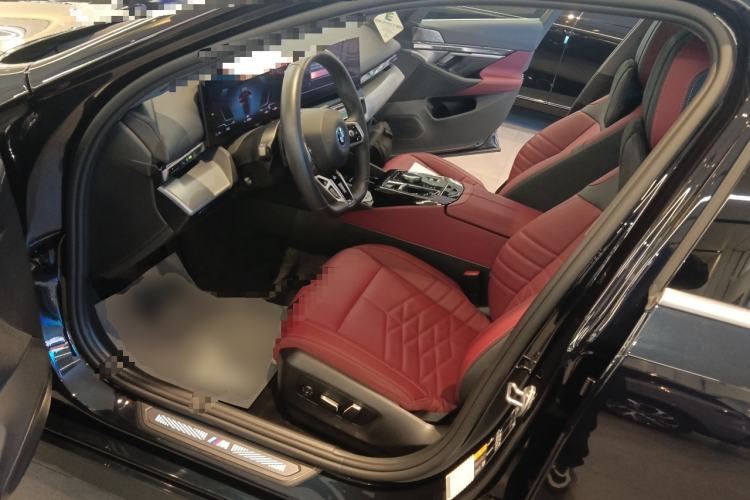 Used BMW i5 2025 eDrive 40L M Sport Package Driver Seat