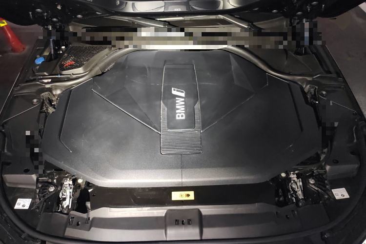 Used BMW i5 2025 eDrive 35L M Sport Package Engine Bay