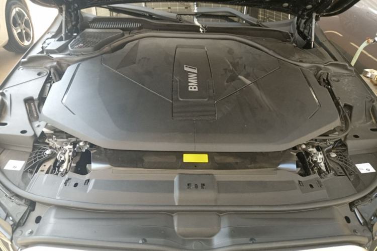 Used BMW i5 2025 eDrive 40L M Sport Package Engine Bay