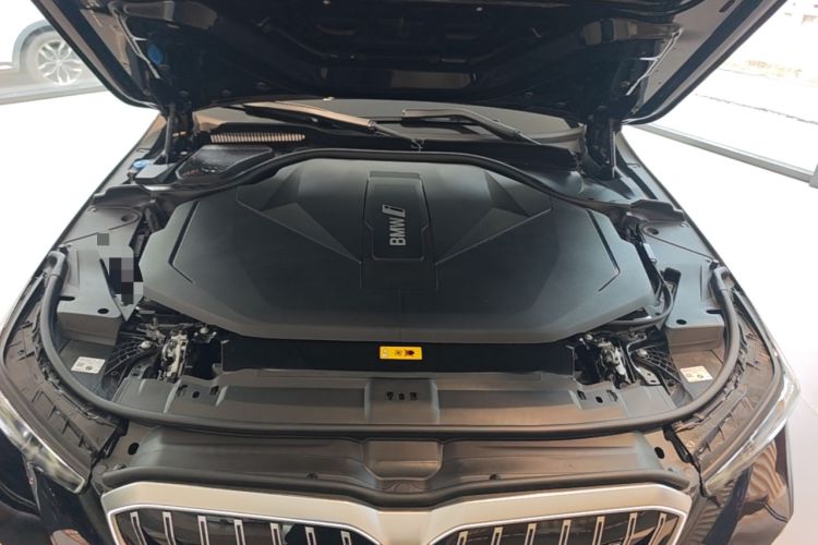Used BMW i5 2025 eDrive 40L M Sport Package Engine Bay