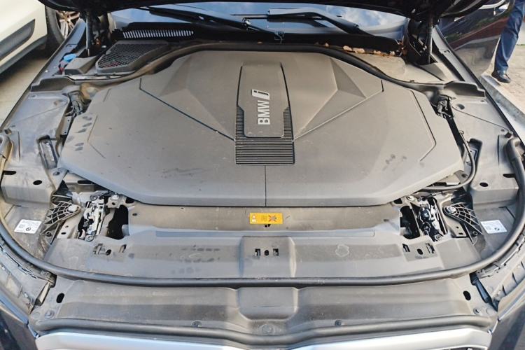 Used BMW i5 2025 eDrive 35L M Sport Package Engine Bay