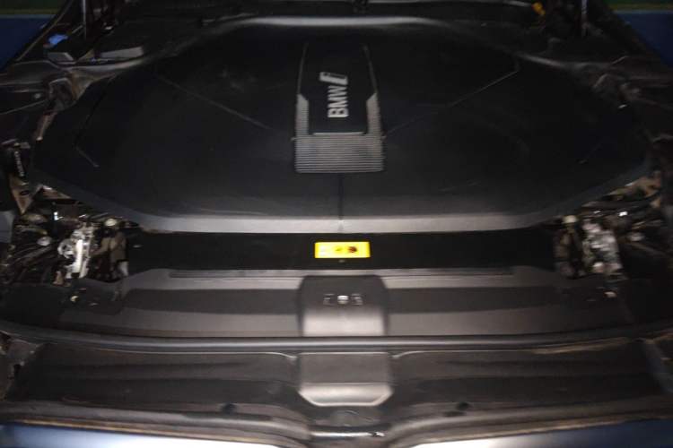 Used BMW i5 2025 eDrive 35L M Sport Package Engine Bay