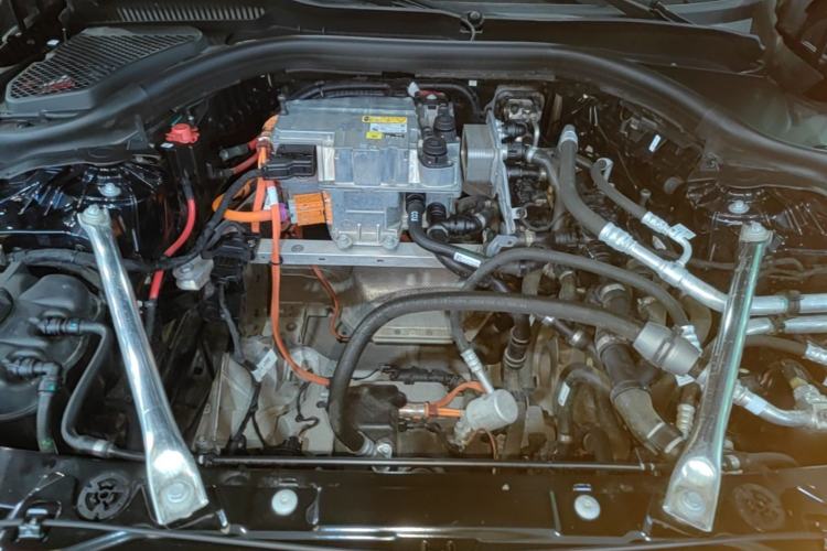 Used BMW i5 2025 eDrive 40L M Sport Package Engine Bay