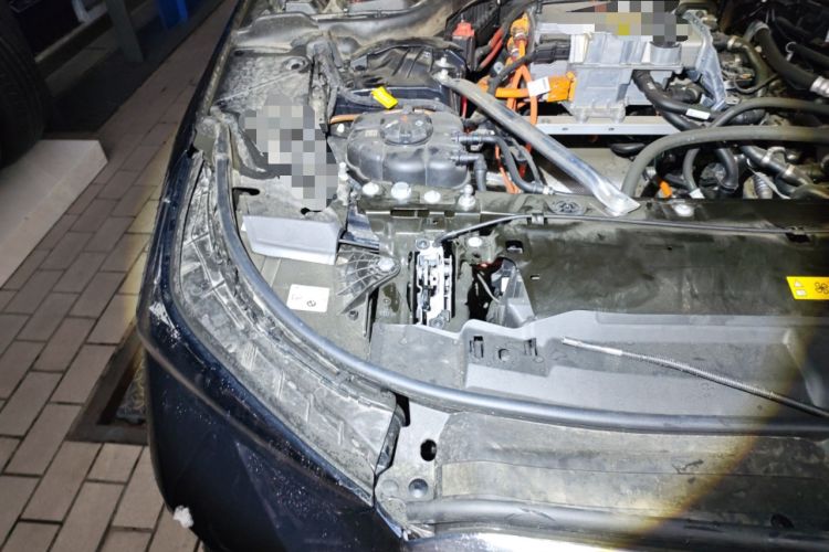 Used BMW i5 2025 eDrive 40L M Sport Package Engine Bay Right