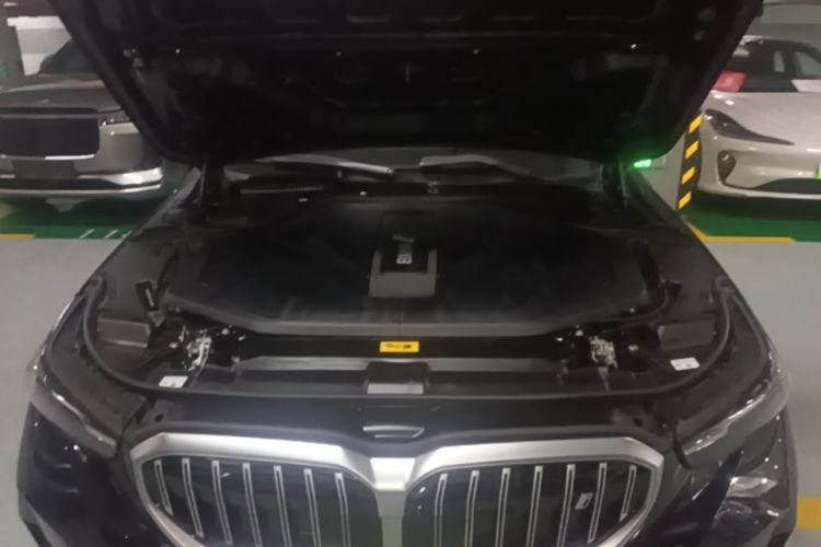 Used BMW i5 2025 eDrive 40L M Sport Package Engine Bay