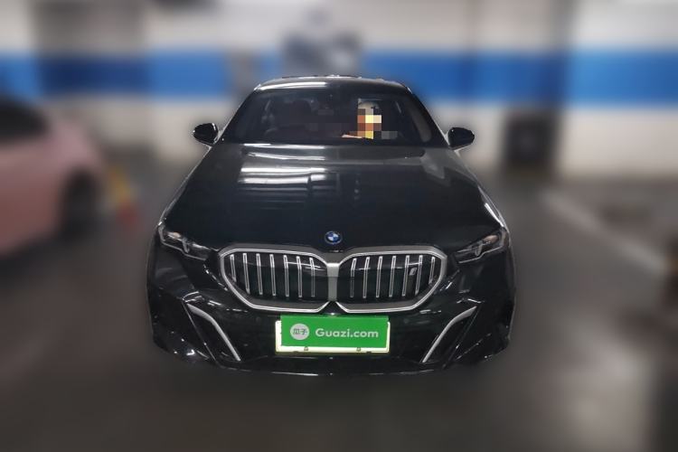 Used BMW i5 2025 eDrive 35L M Sport Package Front