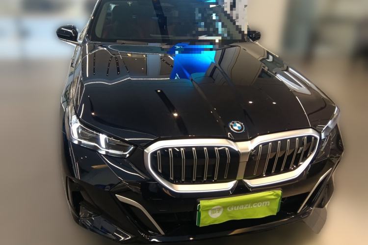 Used BMW i5 2025 eDrive 40L M Sport Package Front