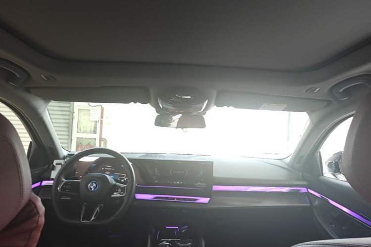 Used BMW i5 2025 eDrive 35L M Sport Package Headliner