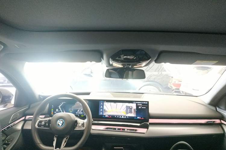 Used BMW i5 2025 eDrive 40L M Sport Package Headliner