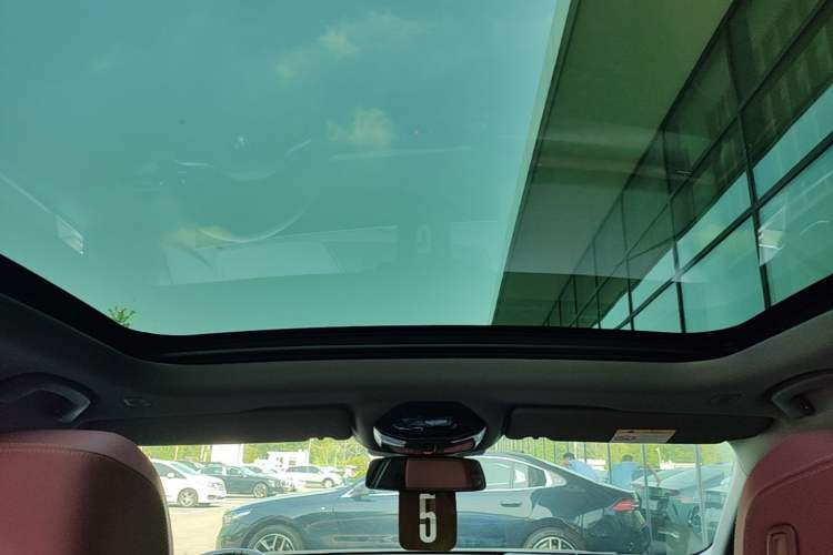 Used BMW i5 2025 eDrive 35L M Sport Package Headliner