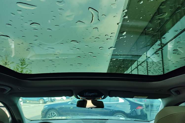 Used BMW i5 2025 eDrive 35L M Sport Package Headliner