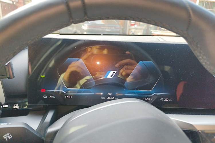 Used BMW i5 2025 eDrive 35L M Sport Package Instrument Cluster