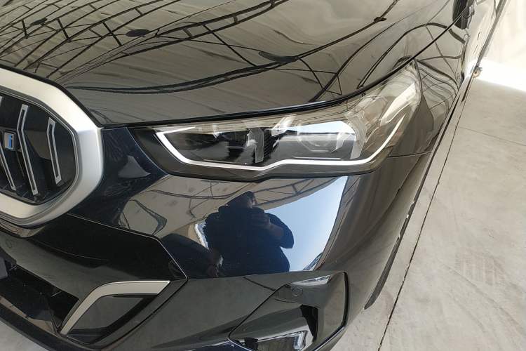 Used BMW i5 2025 eDrive 40L M Sport Package Left Front Headlight