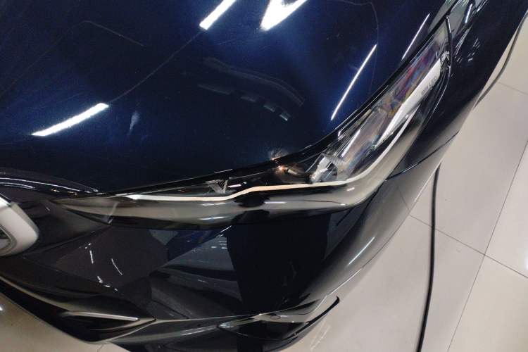 Used BMW i5 2025 eDrive 40L M Sport Package Left Front Headlight
