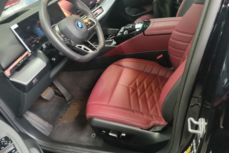 Used BMW i5 2025 eDrive 40L M Sport Package Left Front Seat