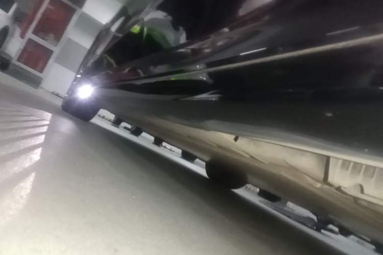 Used BMW i5 2025 eDrive 40L M Sport Package Left Side Sill